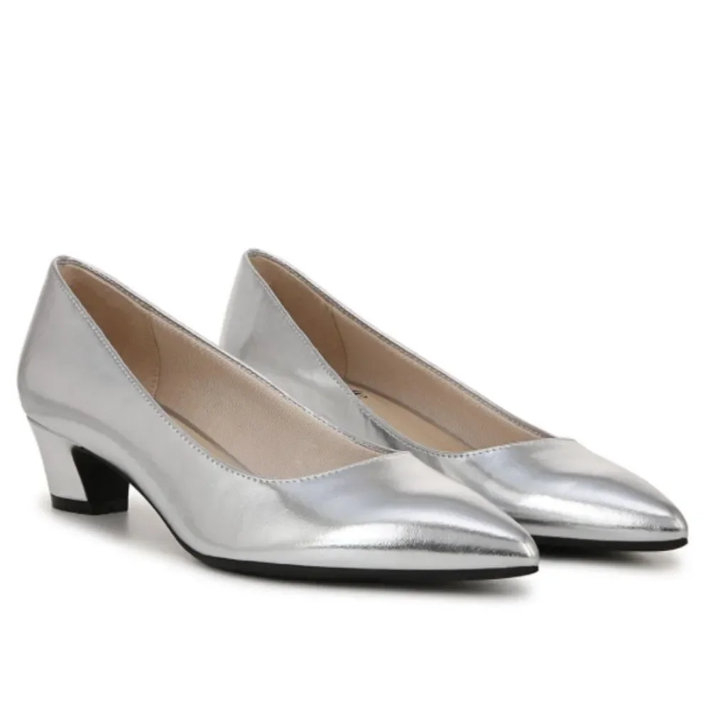 LIFESTRIDE Minx Pumps (WIDE)
